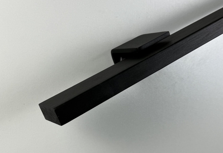 Handlauf schlanker eleganter - Holz: Iroko, Behandlungen: Lack farblos