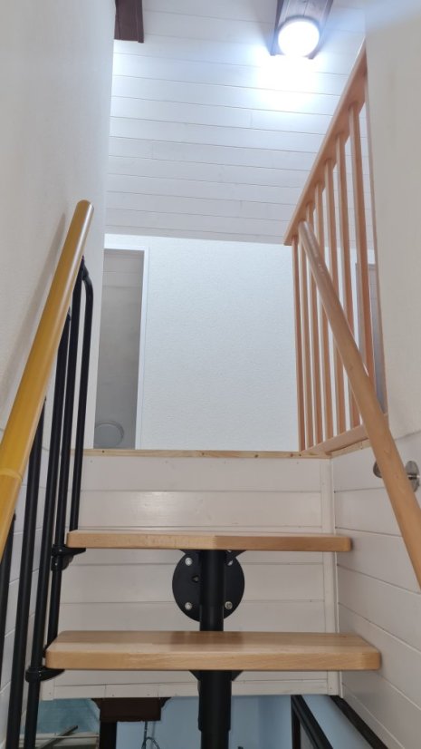 beim Kunden - Treppe ergänzt mit unserem Buchenhandlauf