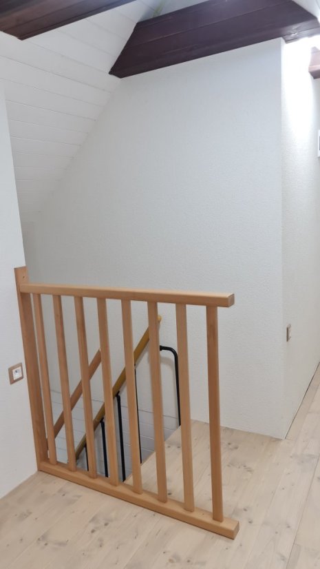 Príklad u zákazníka, ukotvenie do podlahy