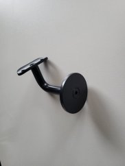 Držiak madla nerezový pre okrúhle madlá - čierny lak